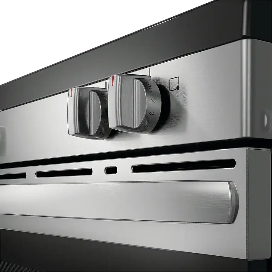 Frigidaire 30″ Electric Range with the EvenTemp